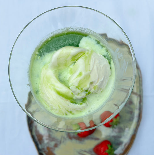 Matcha su vaniliniais ledais