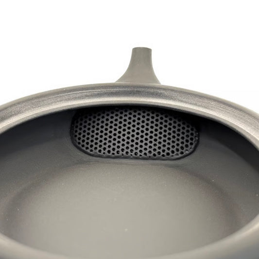 Juodas plokščias Tokoname arbatinukas/kyusu Jinsui