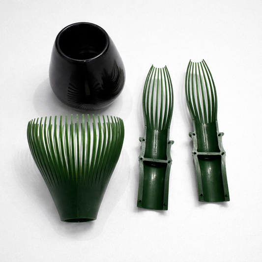 Japanese matcha whisk (dark green)
