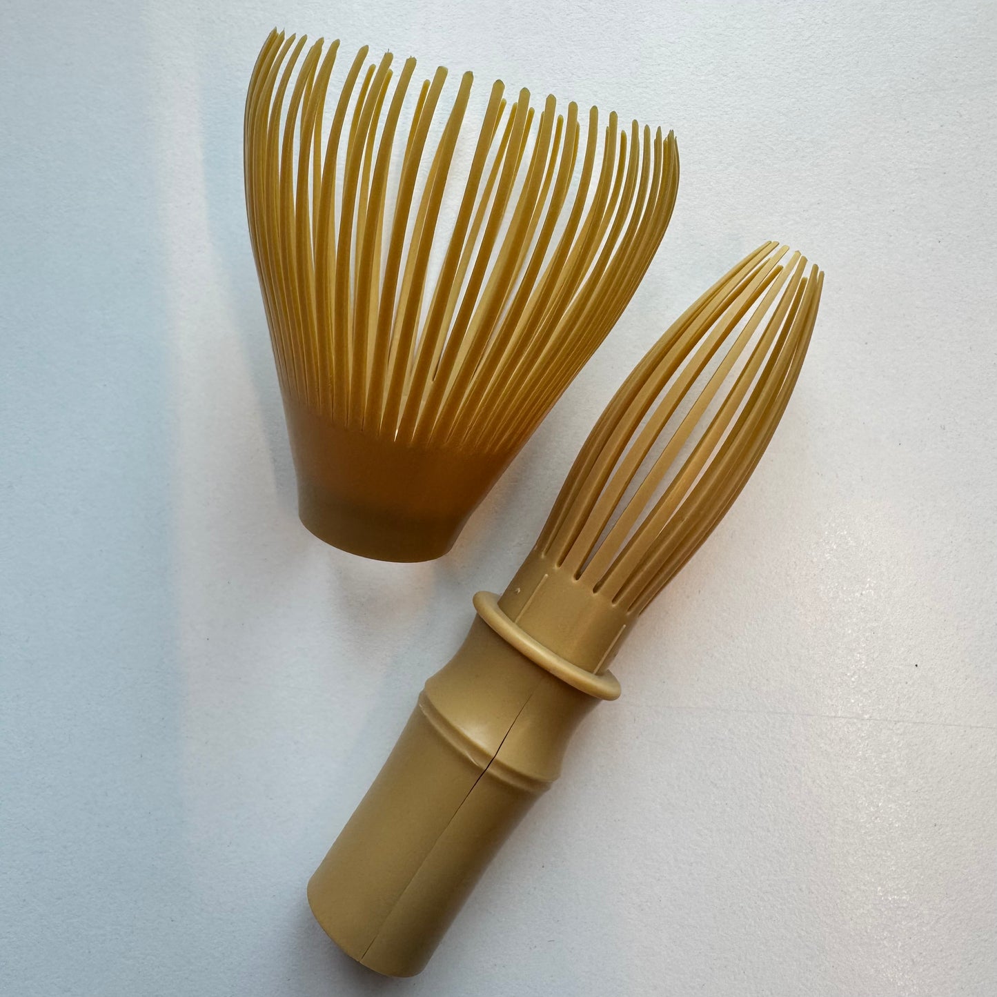 Japoniška šluotelė matcha arbatai plakti (rusva)